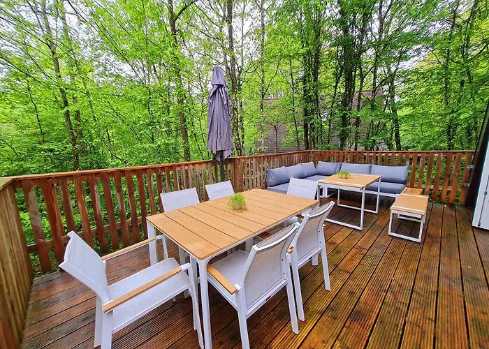 De Bosdriehoek בקתה *